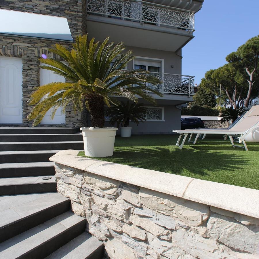 Bed & Breakfast Bellavista Exclusive In Zona Con Piscina Riscaldata E Jacuzzi Vista 3*