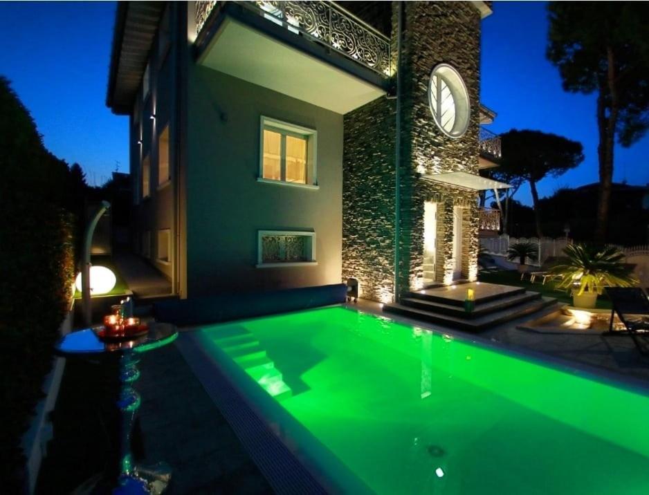 Bellavista Exclusive In Zona Con Piscina Riscaldata E Jacuzzi Vista Desenzano del Garda
